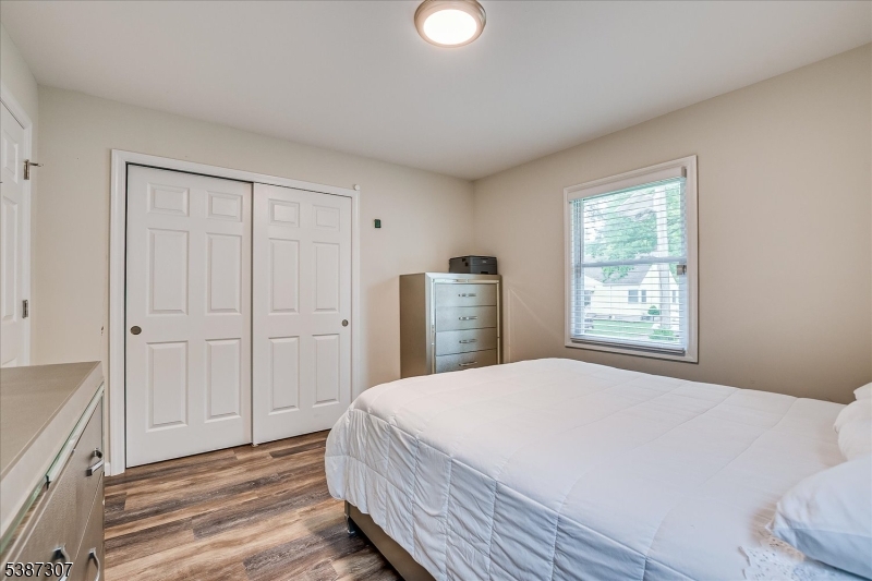 Milton Lake - Residential