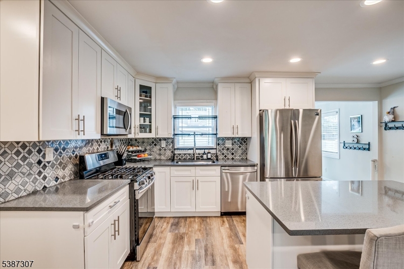 Milton Lake - Residential