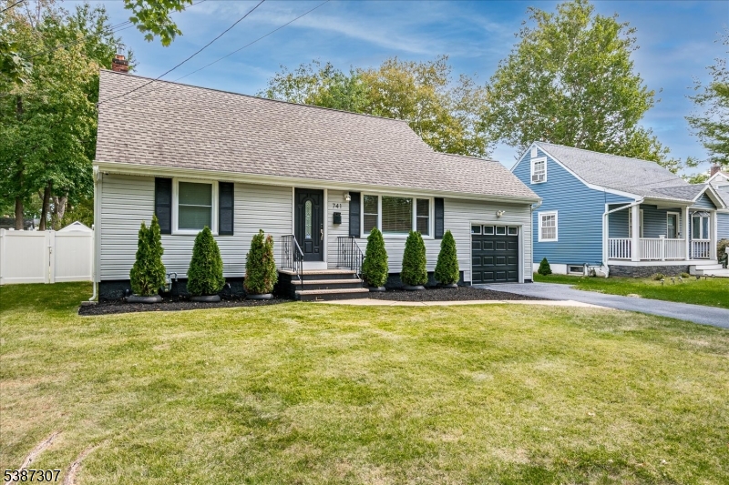 Milton Lake - Residential