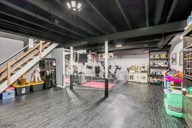 Milton Lake - Residential