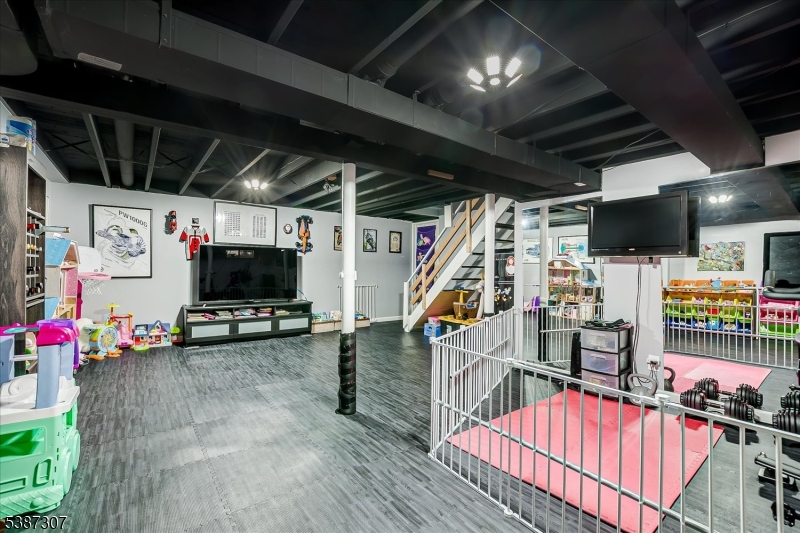 Milton Lake - Residential