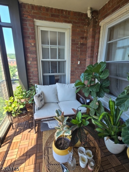 Montclair Twp., New Jersey 07042, United States, 1 Bedroom Bedrooms, ,1 BathroomBathrooms,Residential,Active,134366