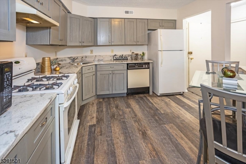 Drakesville - Residential