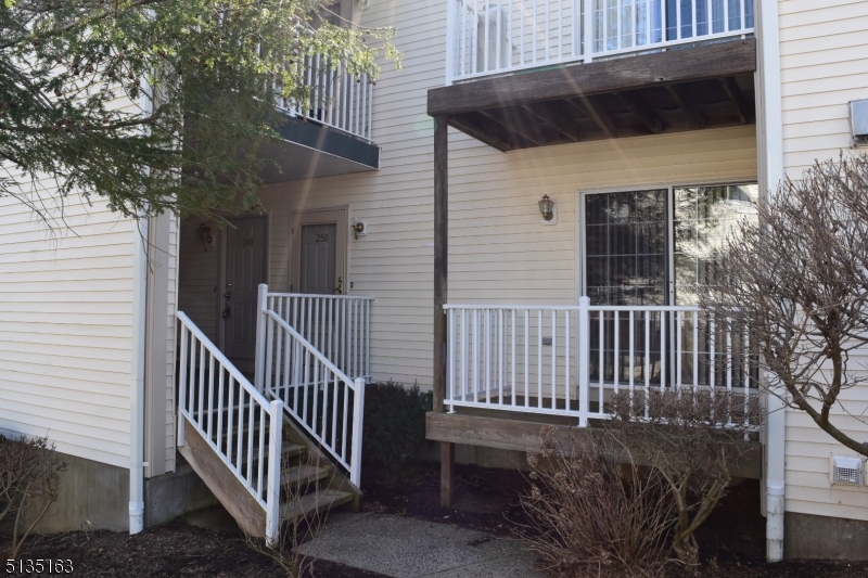 Spring Ridge - Residential Lease