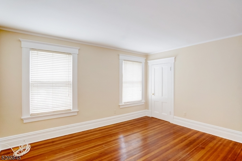 Near Town - Residential Lease