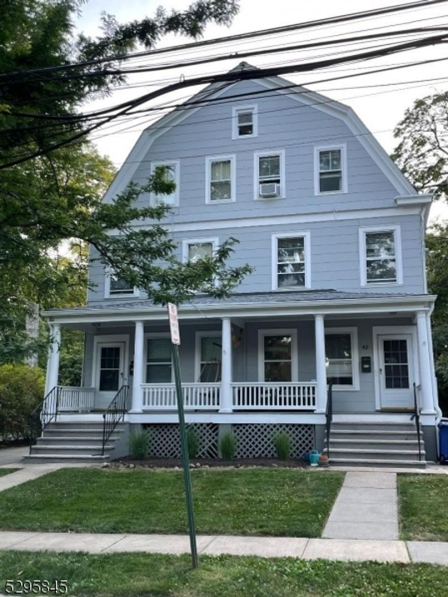 Charming unit with modern convenience in heart of Chatham!  Right side of 3 family home offering 3 floors of townhome style living plus basement. Flexible floor plan (dining can be family room with eat in kitchen), wood floors, central air, eat in kitchen, two full baths, SS appliances, granite tops, mud room entry, front porch, separate private entrances, full size laundry and basement storage. Tenant pays 1.5 mth sec dep & NTN req'd. Avail immediately.  Tenant pays all utilities that are separately metered including sewer/water.  Landlord pays annual garbage fee, lawn maintenance and snow removal of 2" or more.  Just two blocks to Manhattan direct train, one block to town.  Private driveway on right for parking. Easy to highways, schools, parks & more.  Pets considered for an additional monthly fee.  Tax address for building is 44 Summit Ave, mailing/utility address is 42 Summit.