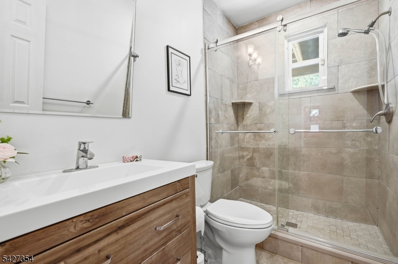 29 Western Condo Assocation - Residential