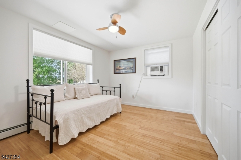 29 Western Condo Assocation - Residential