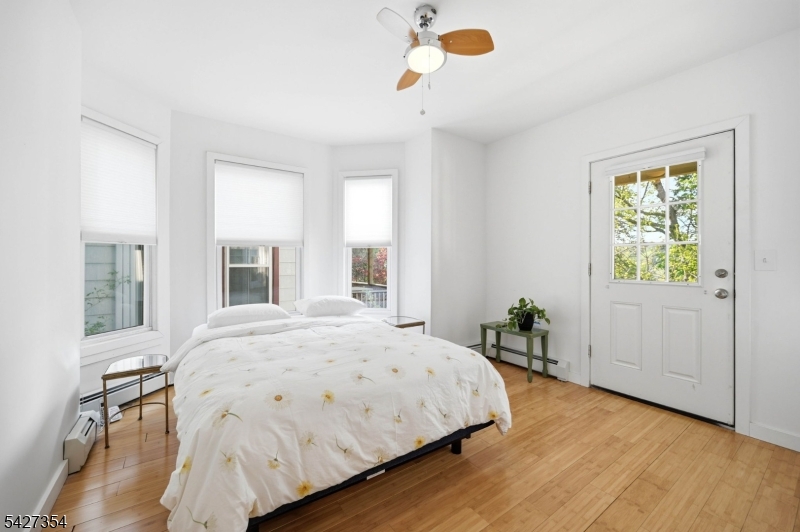 29 Western Condo Assocation - Residential