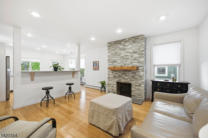 29 Western Condo Assocation - Residential