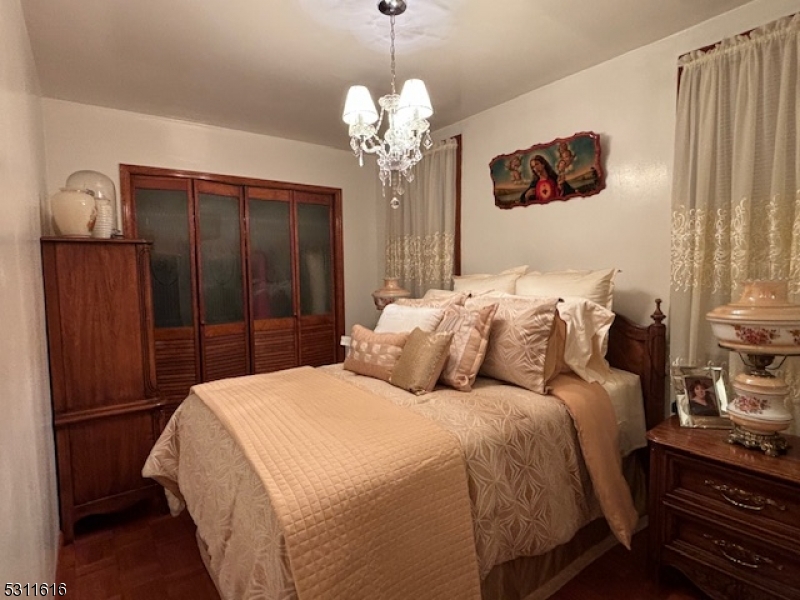 103 Garrison St - Photo 3