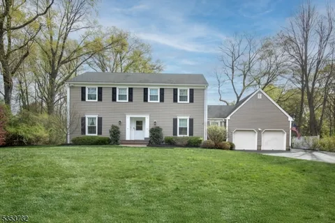 11 N Voorhees Dr, Bernards Twp., NJ 07920 - MLS#: 3959304