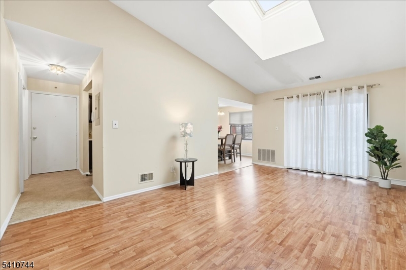 Aspen Manor - Residential