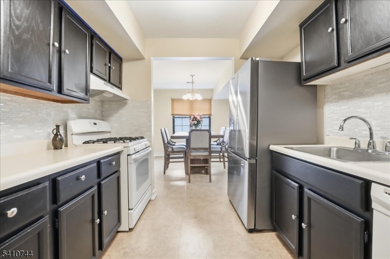 Aspen Manor - Residential