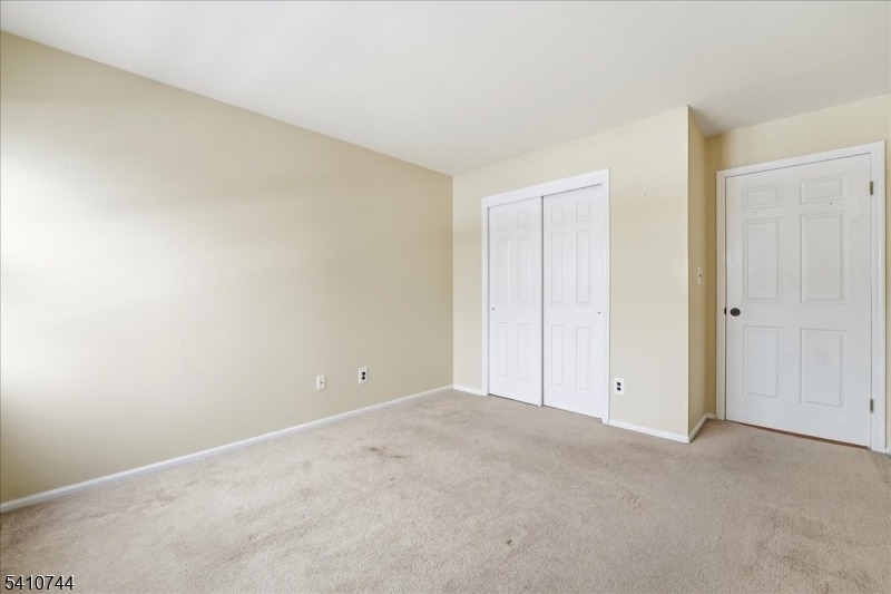 Aspen Manor - Residential