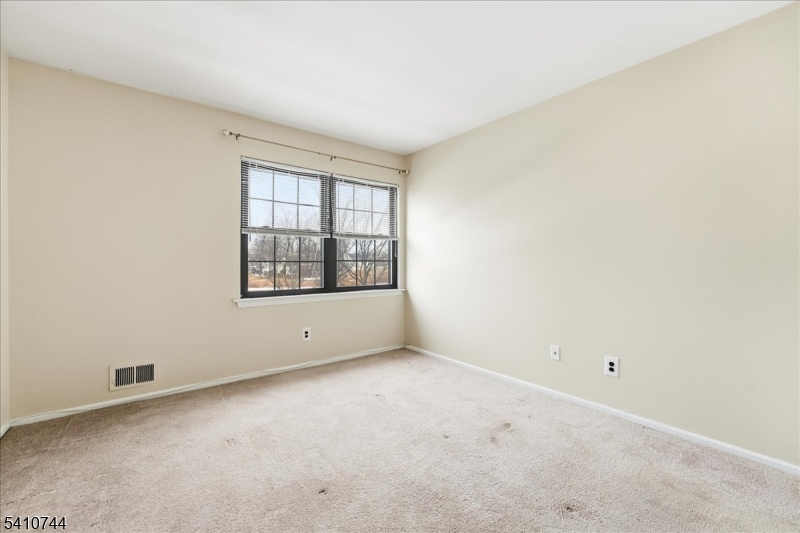 Aspen Manor - Residential