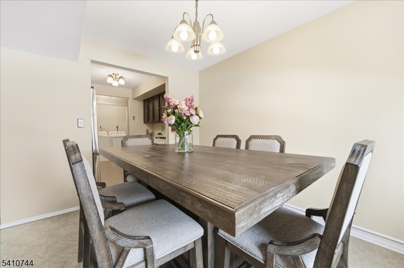 Aspen Manor - Residential