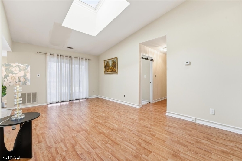 Aspen Manor - Residential