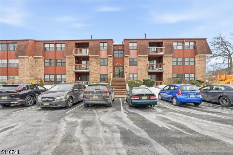 Aspen Manor - Residential