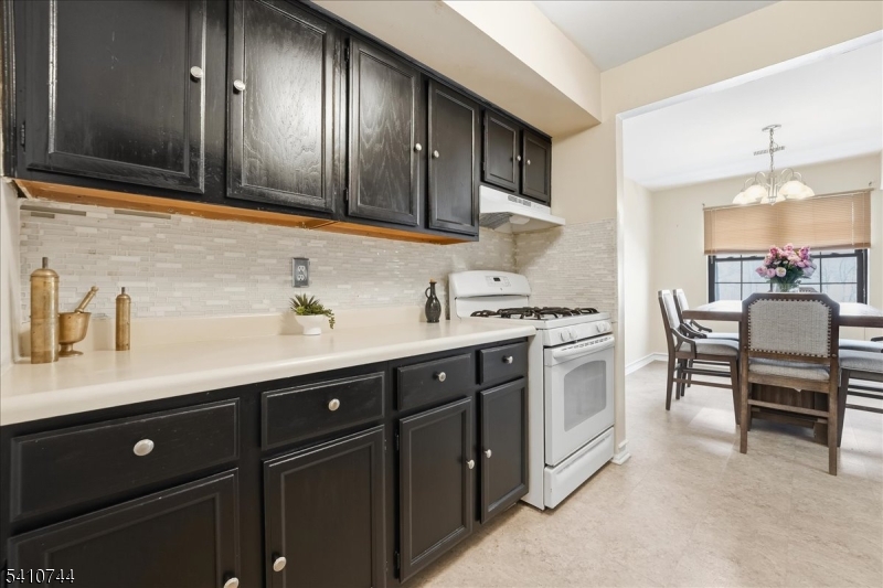 Aspen Manor - Residential