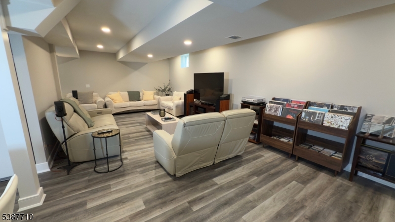 Readington Meadow - Residential