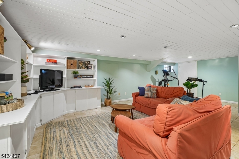 College Hill - Residential