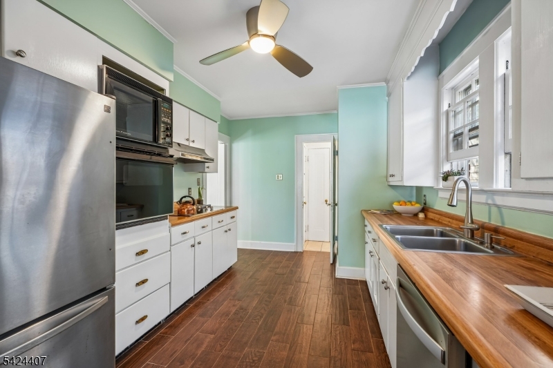 College Hill - Residential