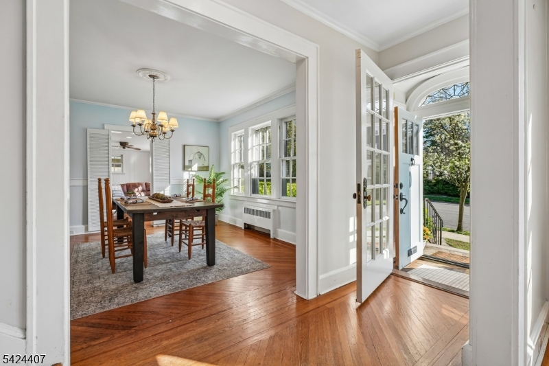 College Hill - Residential