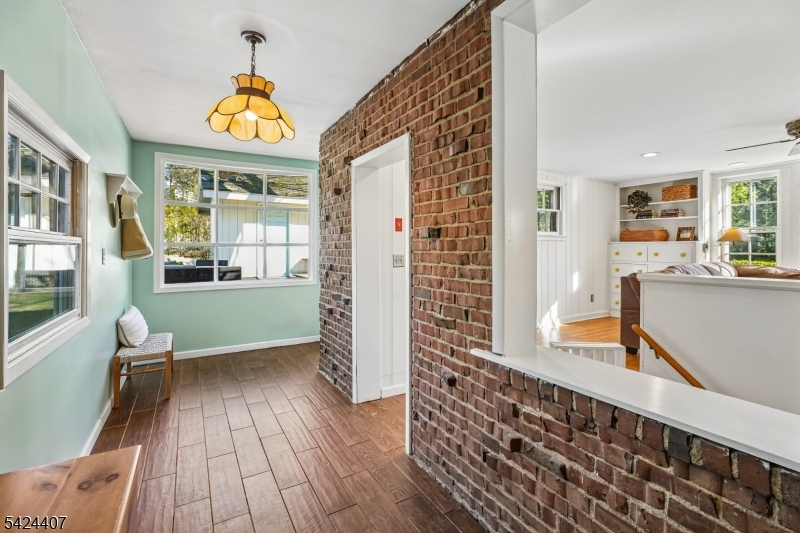 College Hill - Residential