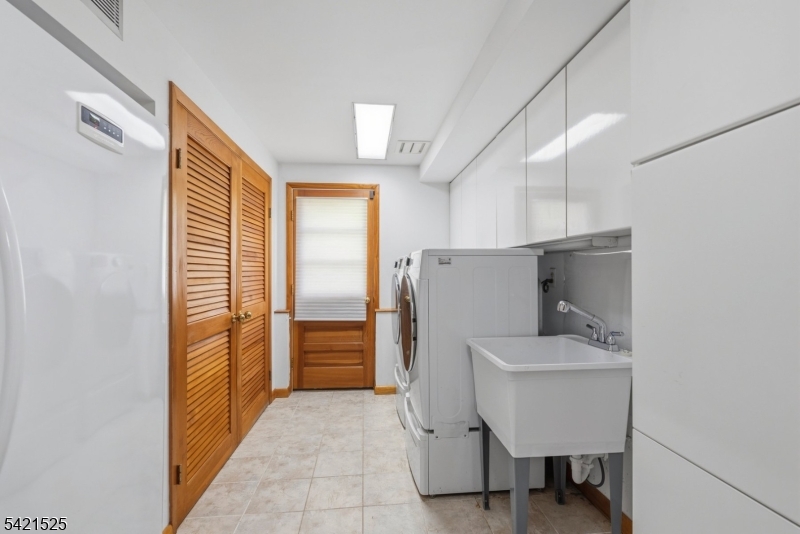 Pine Brook - Residential