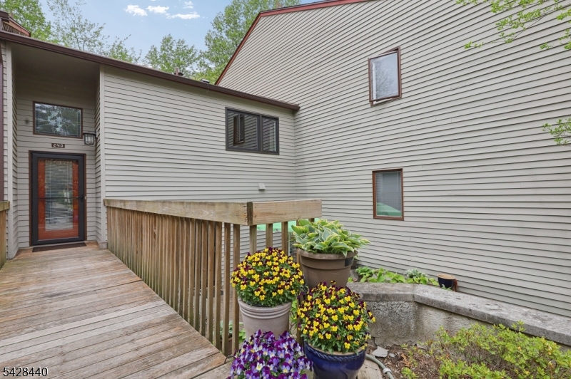Ramapo Ridge - Residential