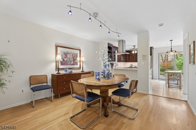 Ramapo Ridge - Residential