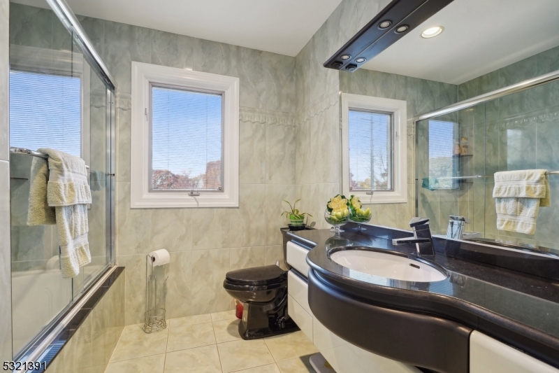 Laurel Hills - Residential