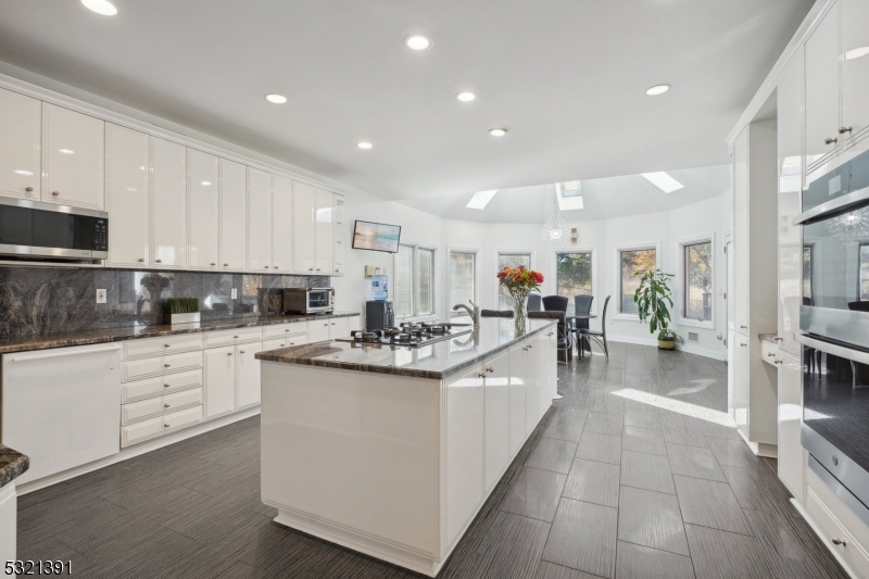 Laurel Hills - Residential