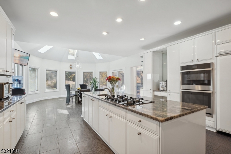 Laurel Hills - Residential