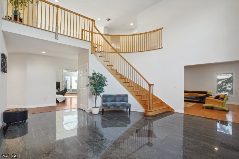 Laurel Hills - Residential