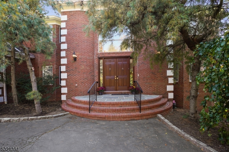 Laurel Hills - Residential