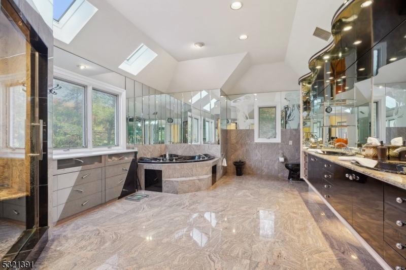 Laurel Hills - Residential