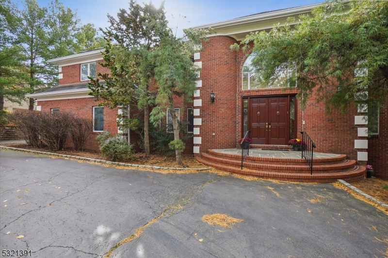 Laurel Hills - Residential