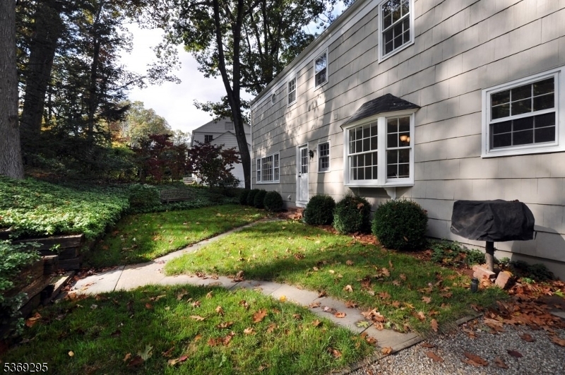 Springbrook Neighborhood - Residential Lease