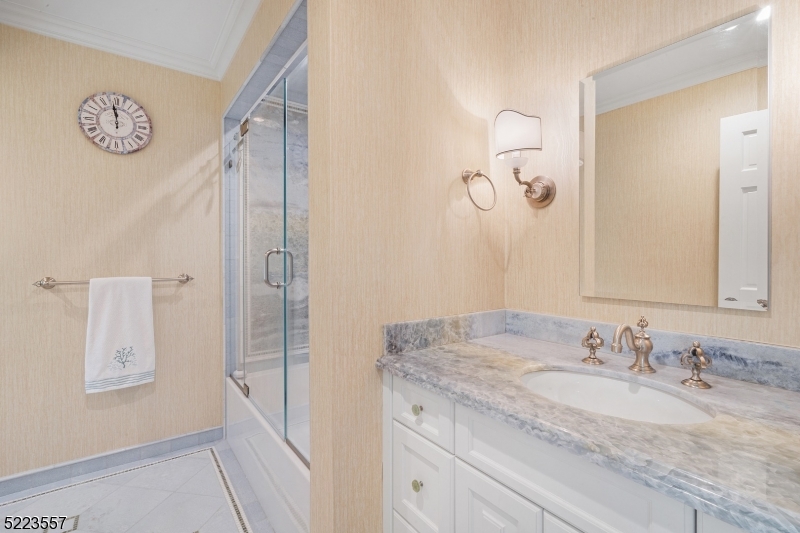 Estate location - Residential