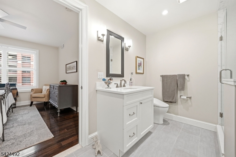 40 Park - Residential