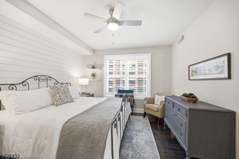 40 Park - Residential