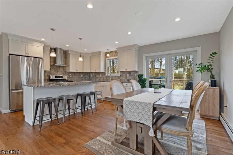 Ironia - Residential