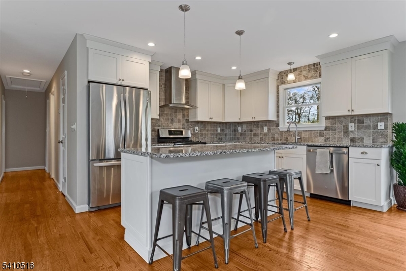 Ironia - Residential