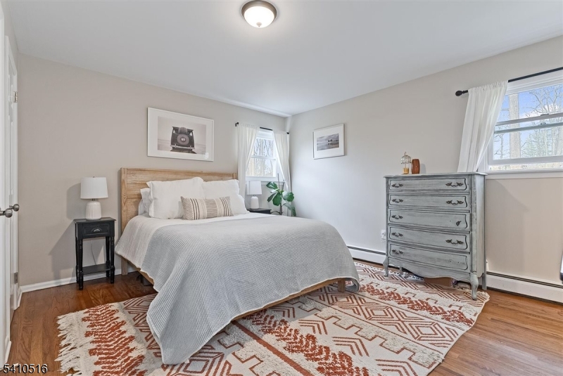 Ironia - Residential