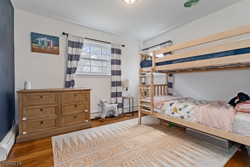 Ironia - Residential