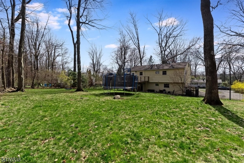 Ironia - Residential