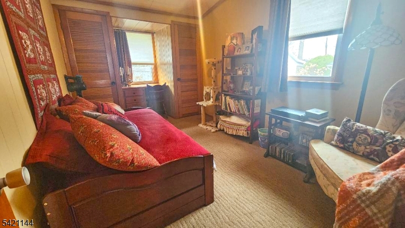 BYRAM BAY - Residential