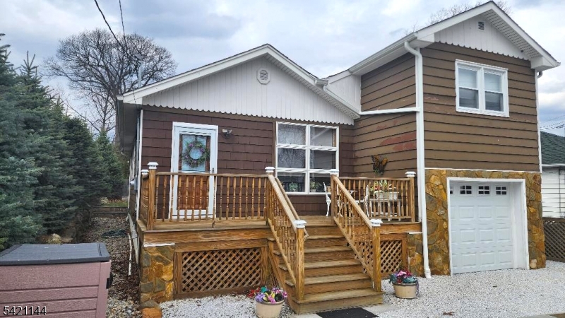 BYRAM BAY - Residential